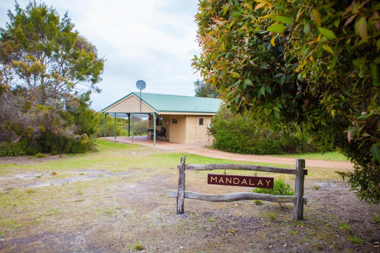 Riverside Retreat Chalets, Walpole Villa Exterior foto